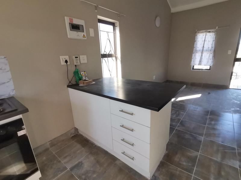 To Let 2 Bedroom Property for Rent in Fisantekraal Western Cape